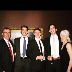 Meet your Posher, Carlton